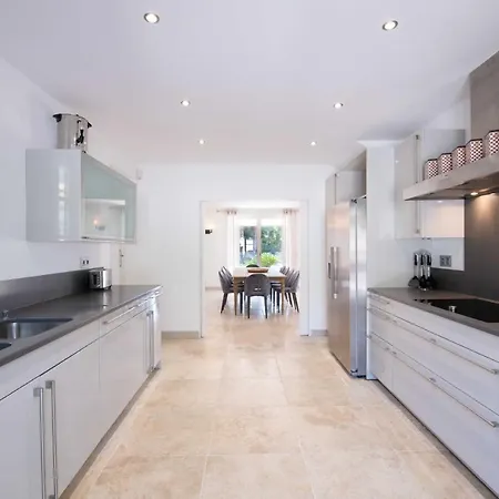 Luxury Villas At Grimaud