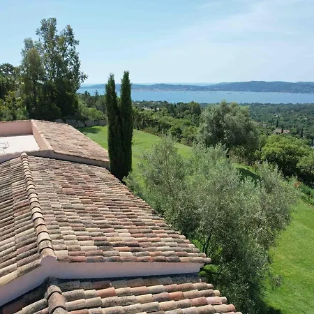 Βίλα Luxury Villas At