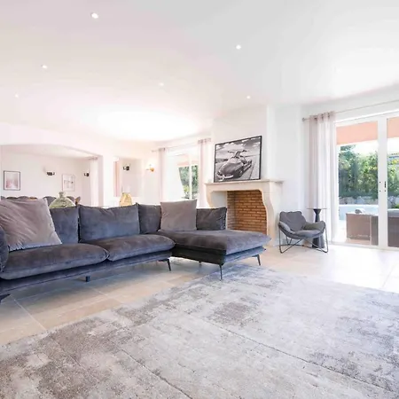 Luxury Villas At * Grimaud