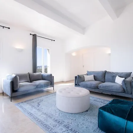 Βίλα Luxury Villas At