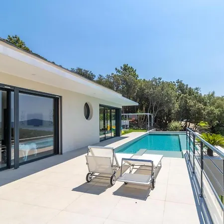 Luxury Villas At * Grimaud